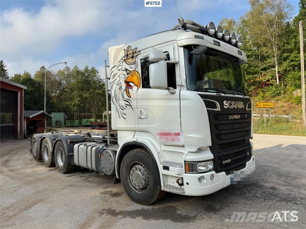 Scania R560 8X4 Hákový nosič kontejnerů