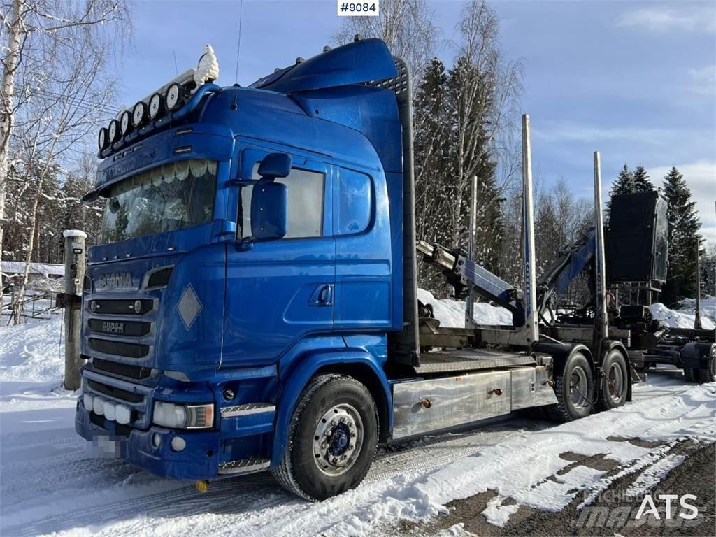 Scania R580 6X4 Vozy na přepravu kmenů