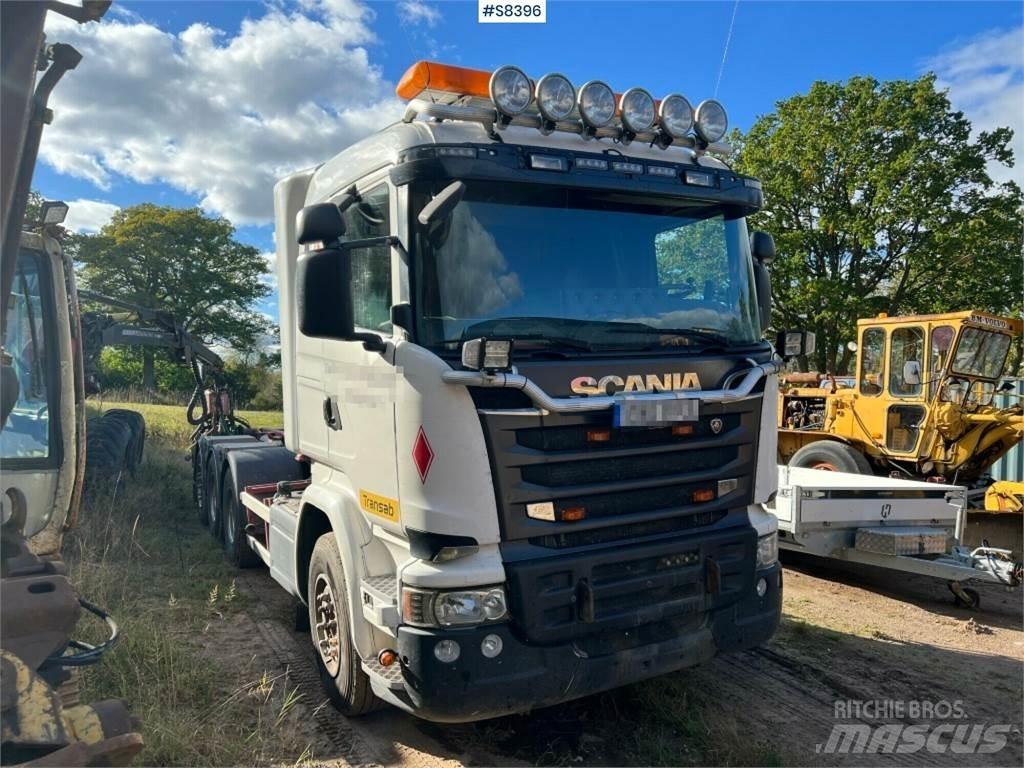 Scania R580LB8X4*4HSA Hákový nosič kontejnerů