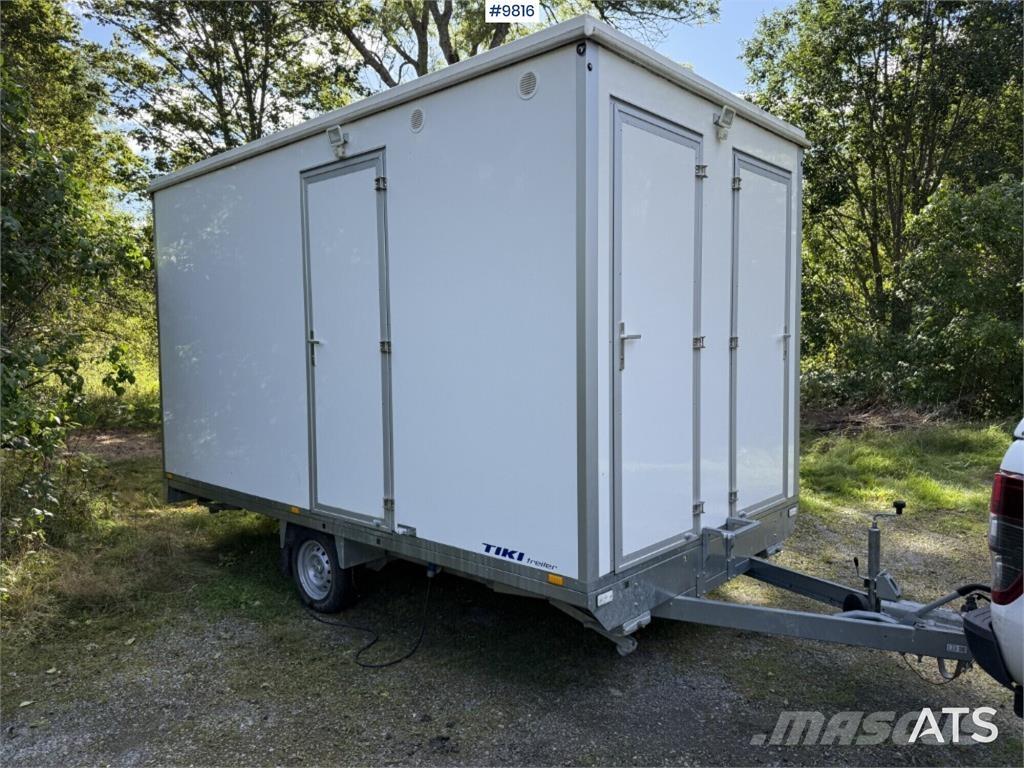 Tiki Treiler OP420-RB Stavební buňky