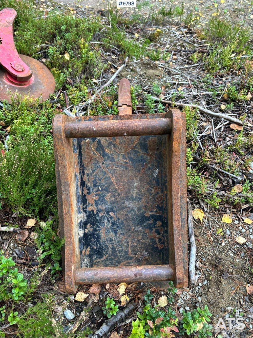  Tjälkrok S45 Hloubkové lopaty