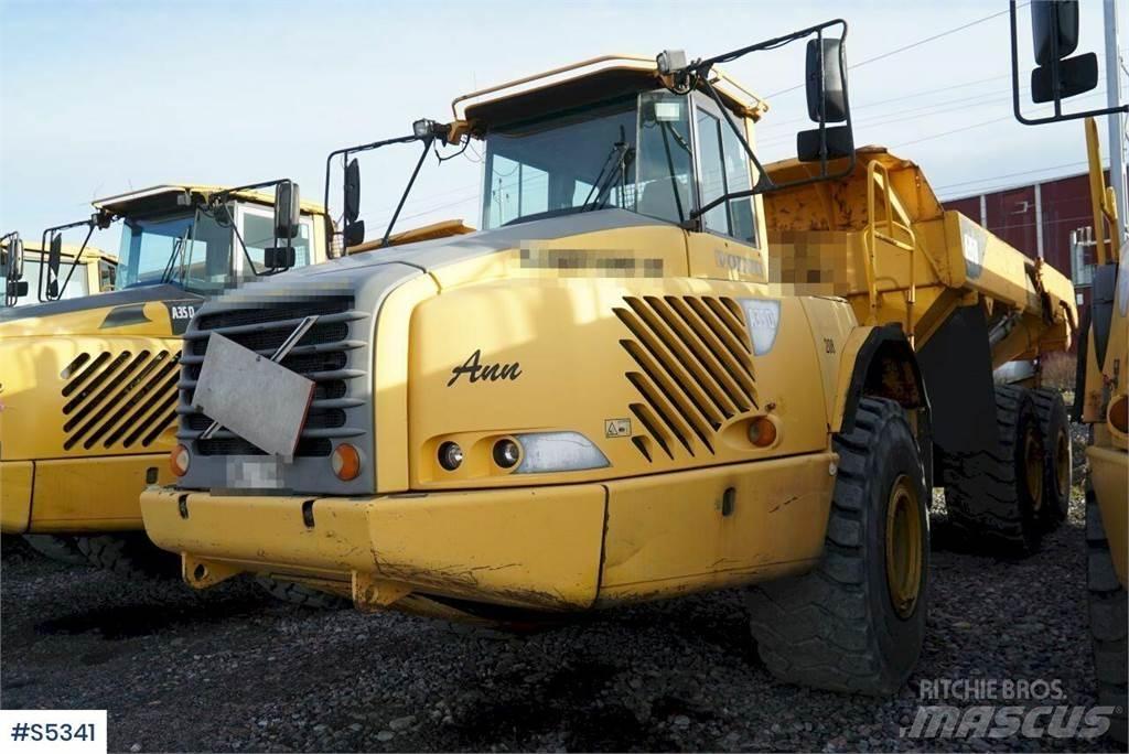 Volvo A35D 6x6 Kloubové dempry