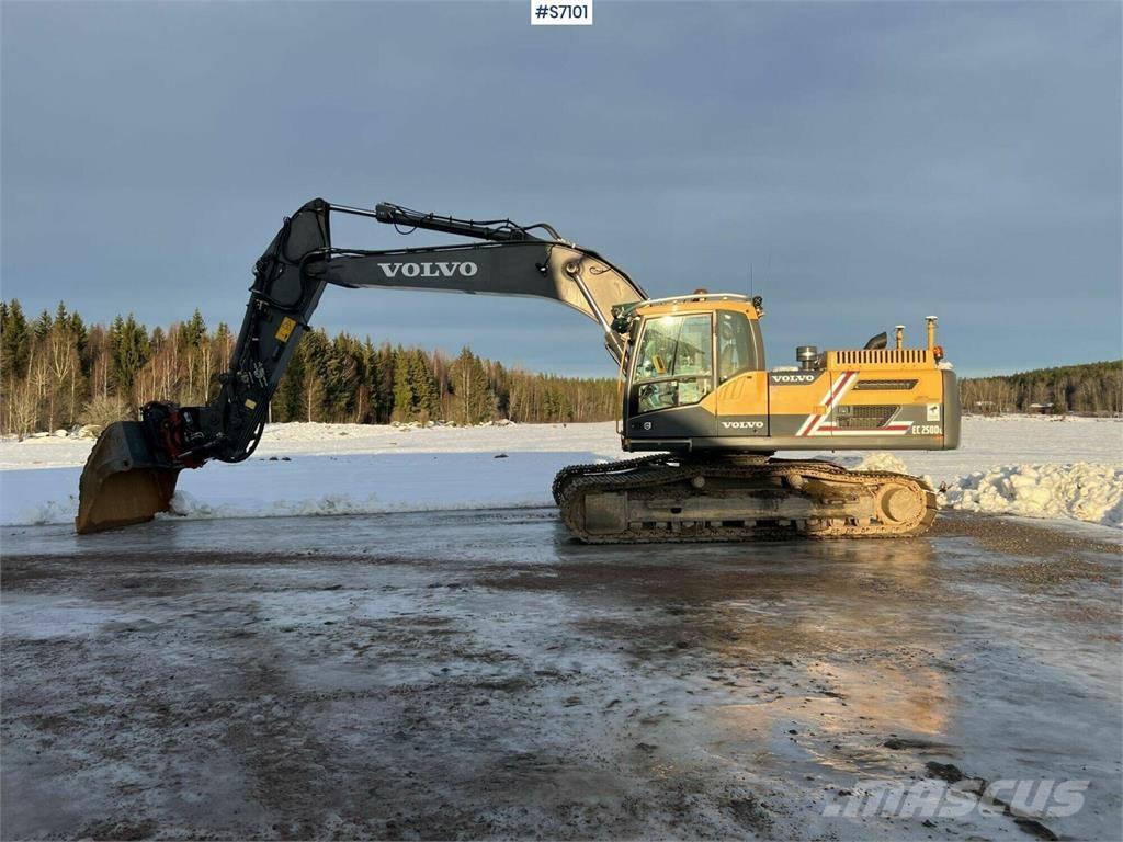 Volvo EC250DL Pásová rýpadla