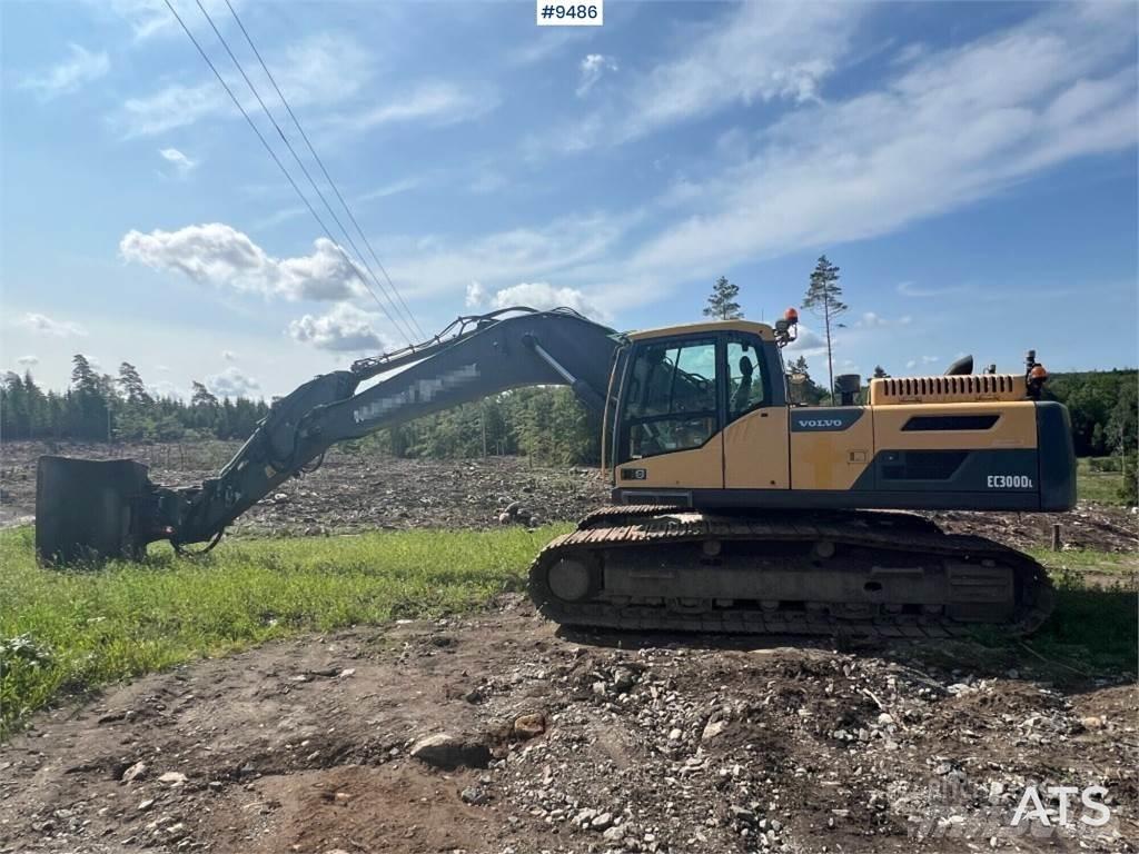 Volvo EC300DL Pásová rýpadla