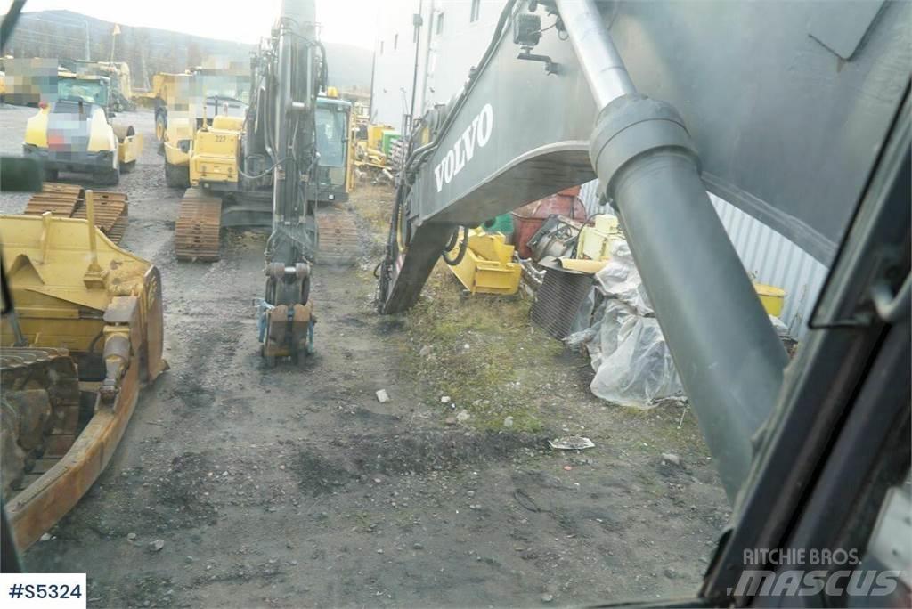 Volvo EC460BLC Pásová rýpadla