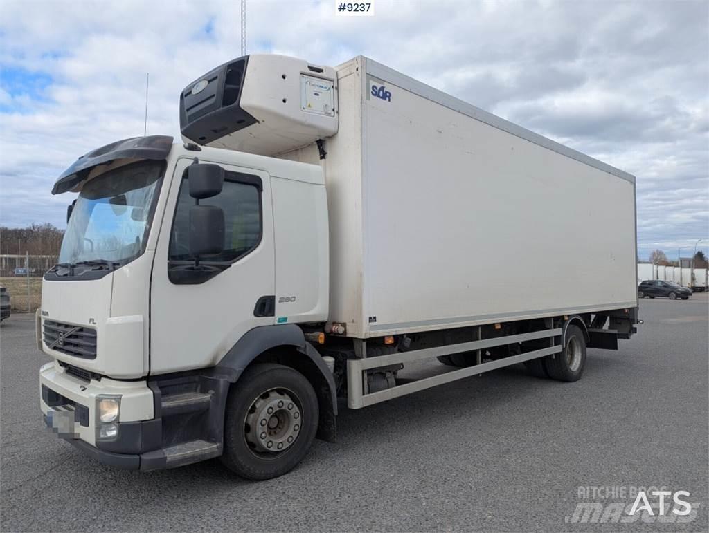 Volvo FL 4*2 Chladící kontejnery