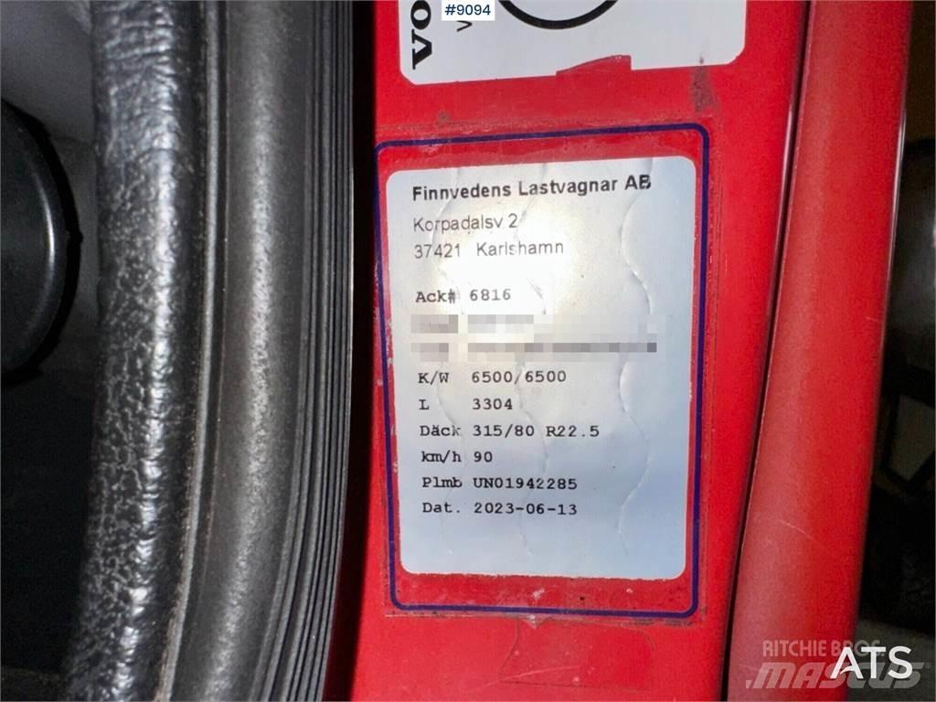 Volvo FL12 Hákový nosič kontejnerů