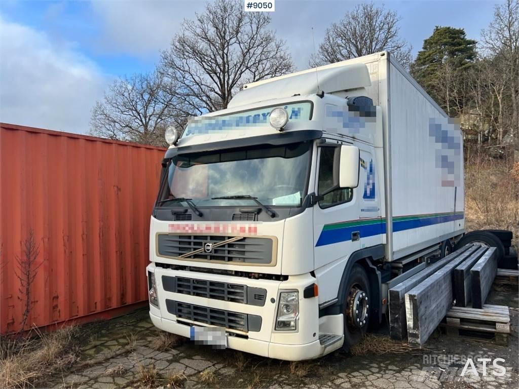 Volvo FM9 4X2 Skříňová nástavba