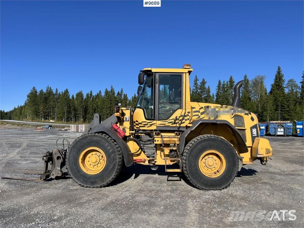 Volvo L60G Kolové nakladače