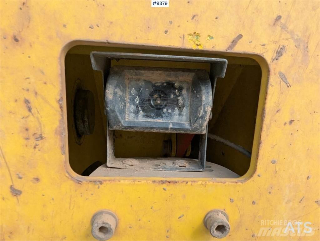 Wacker Neuson DW90 Kloubové dempry