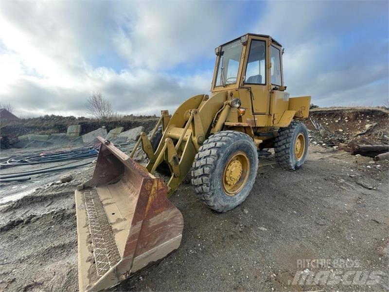 CAT 920 Kolové nakladače