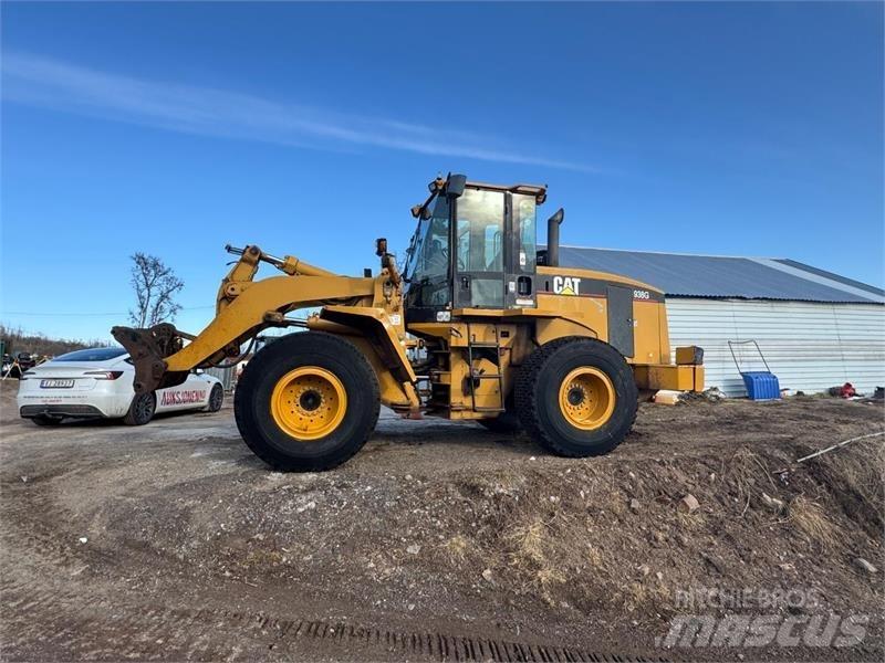 CAT 938G Kolové nakladače