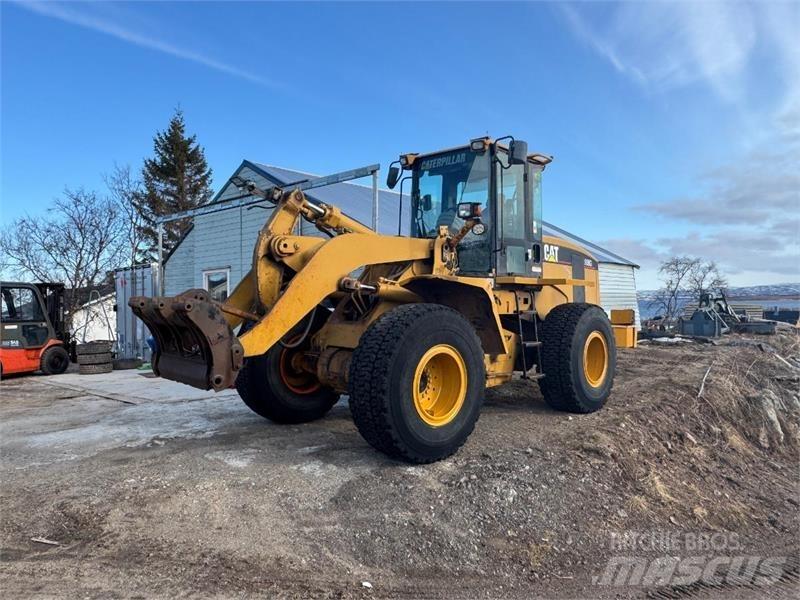 CAT 938G Kolové nakladače