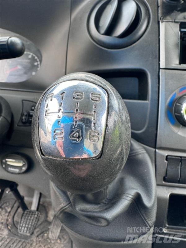 Iveco Daily Osobní vozy
