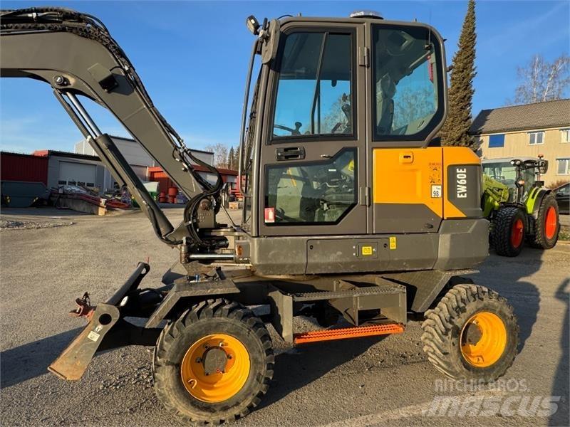 Volvo EW60E Pásová rýpadla