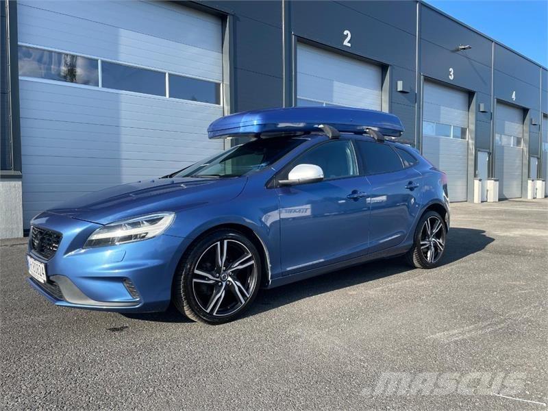 Volvo V40 Osobní vozy