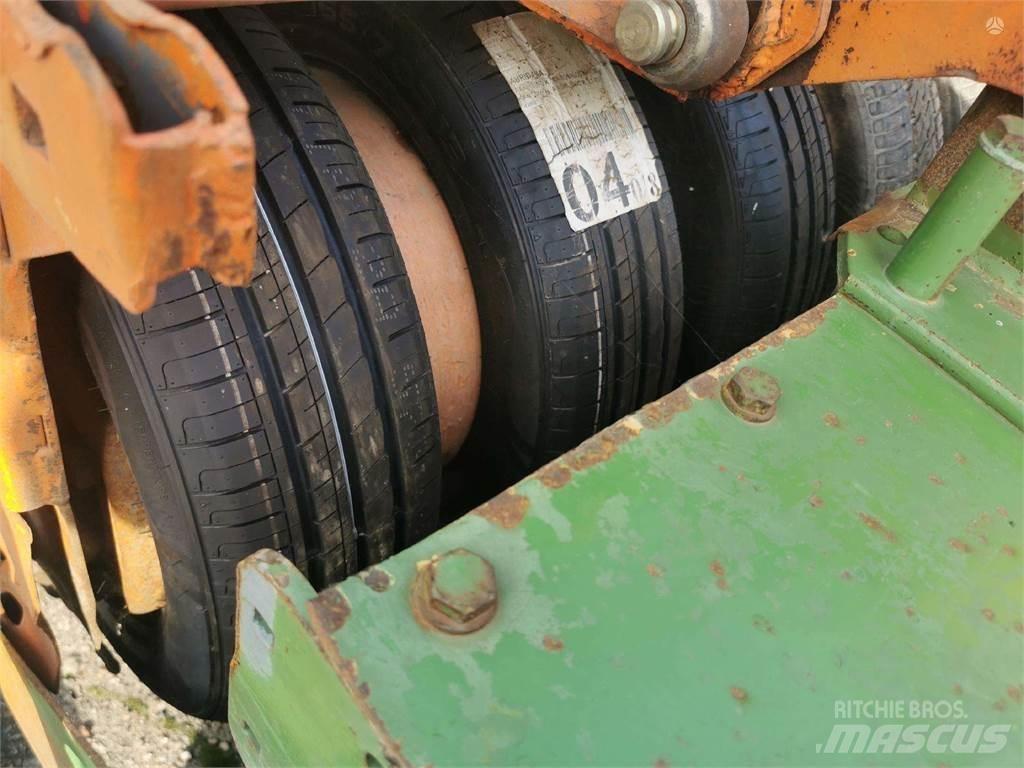 Amazone RP AD 402 Mechanické secí stroje