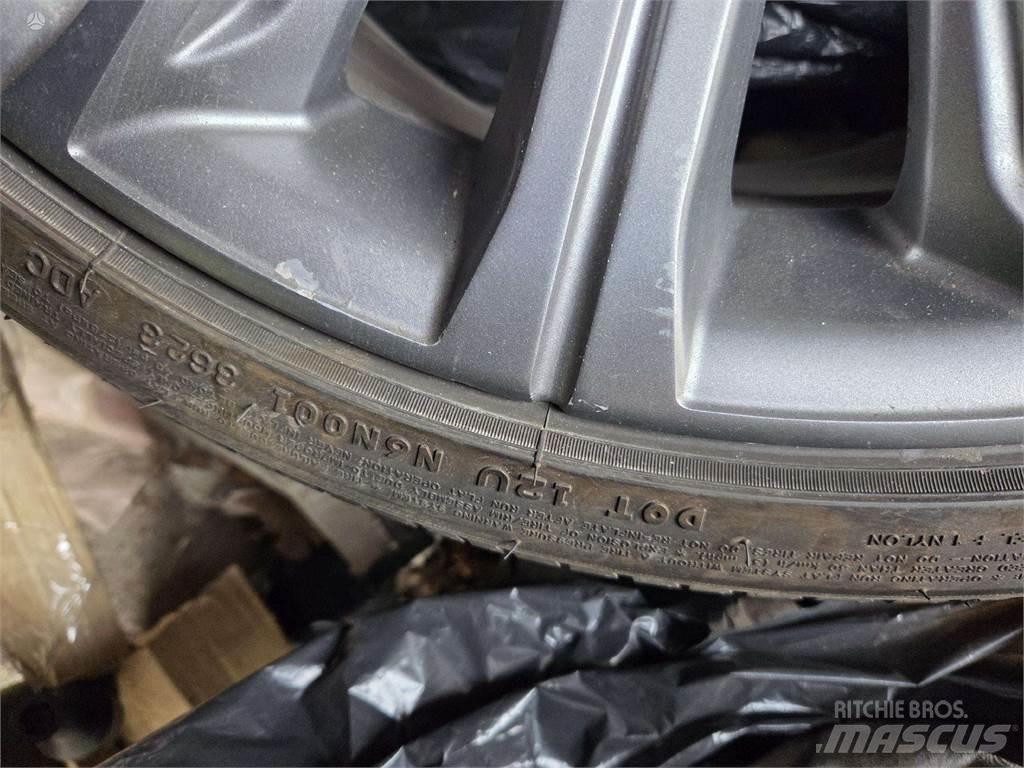 BMW Origunalua Pneumatiky, kola a ráfky
