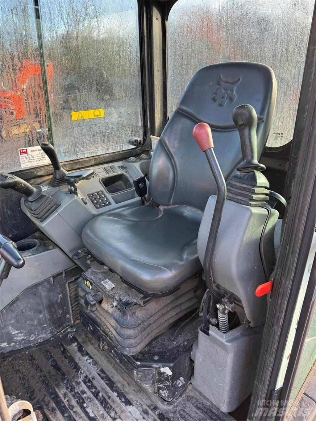 Bobcat E45 Pásová rýpadla