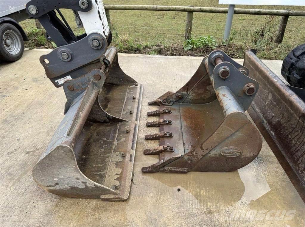 Bobcat E55 Pásová rýpadla