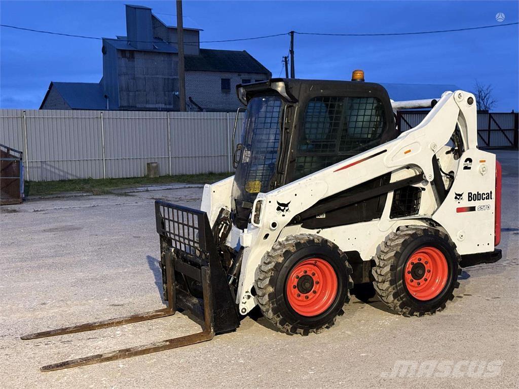 Bobcat S570 Mininakladače