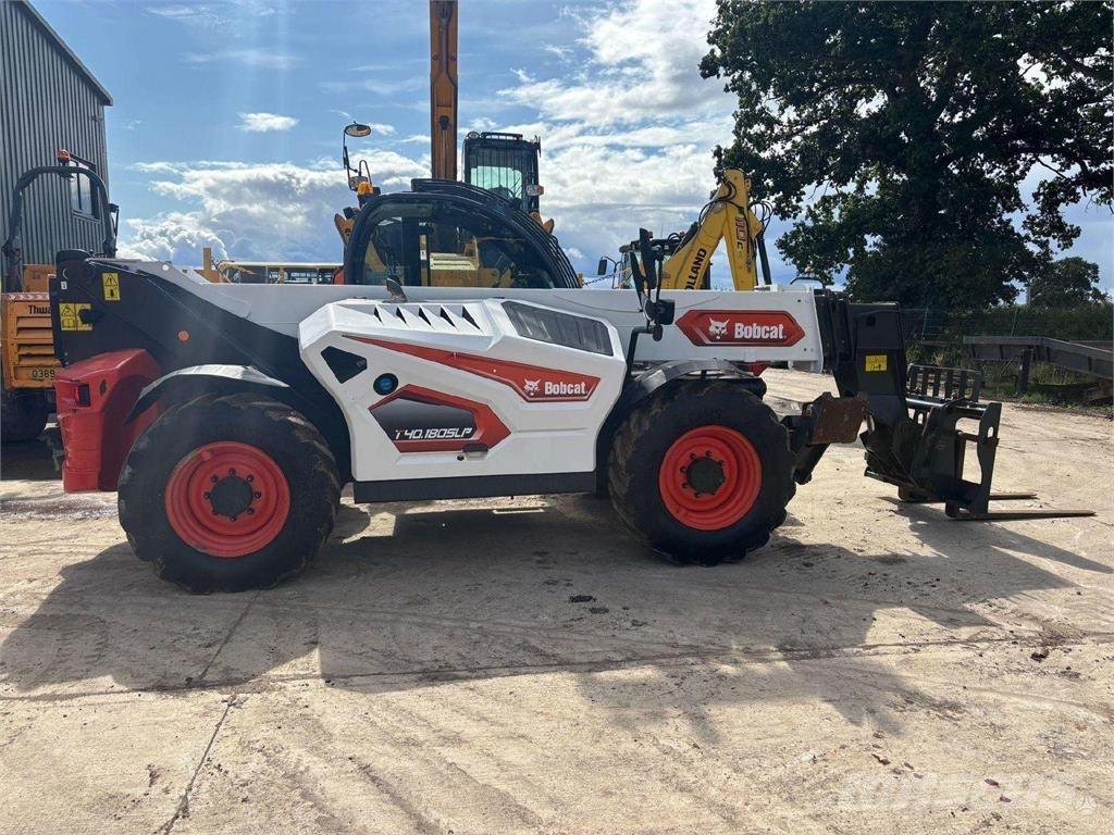Bobcat T40.180SLP Teleskopické manipulátory