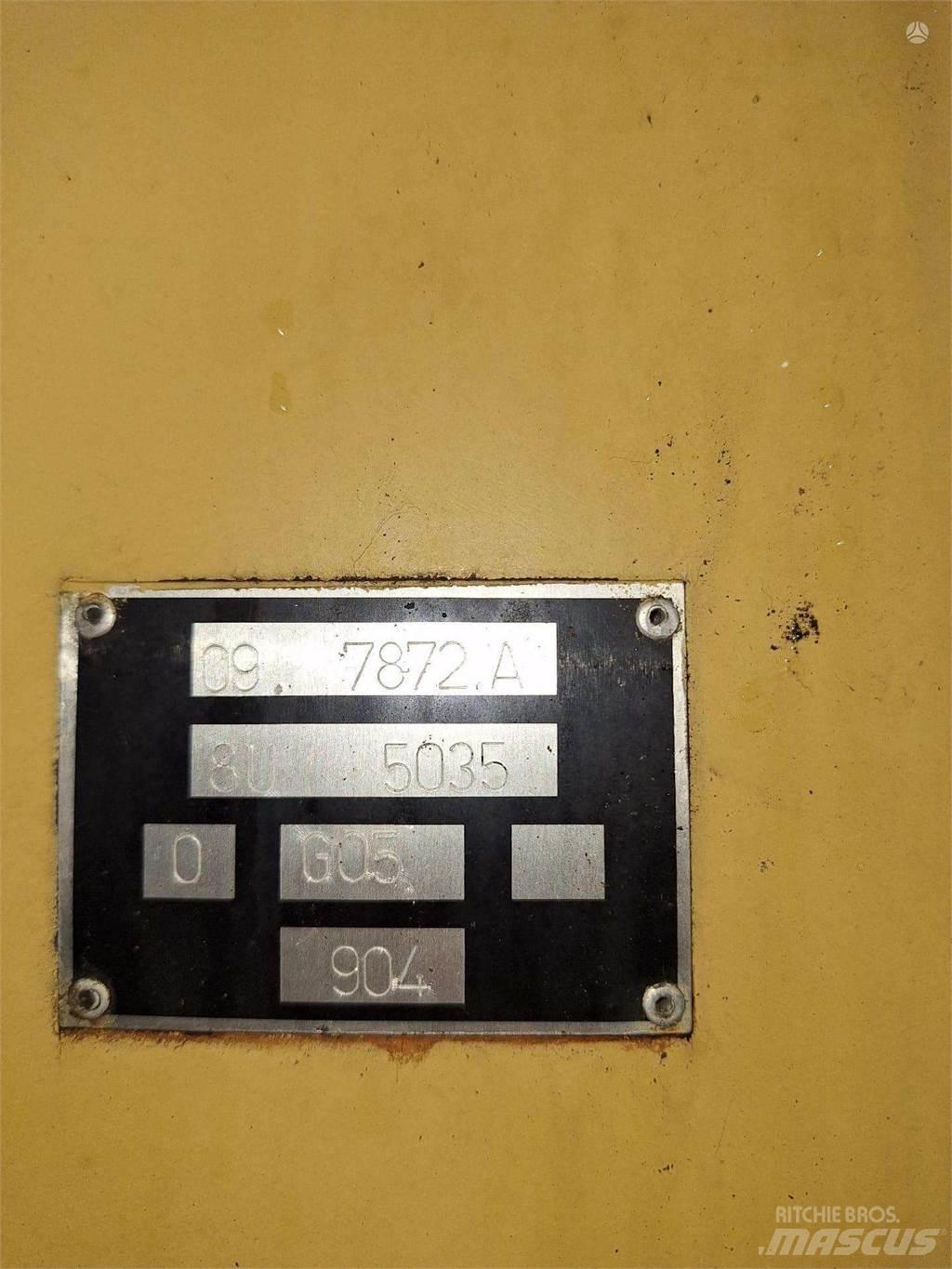 CAT 206 B FT Pásová rýpadla