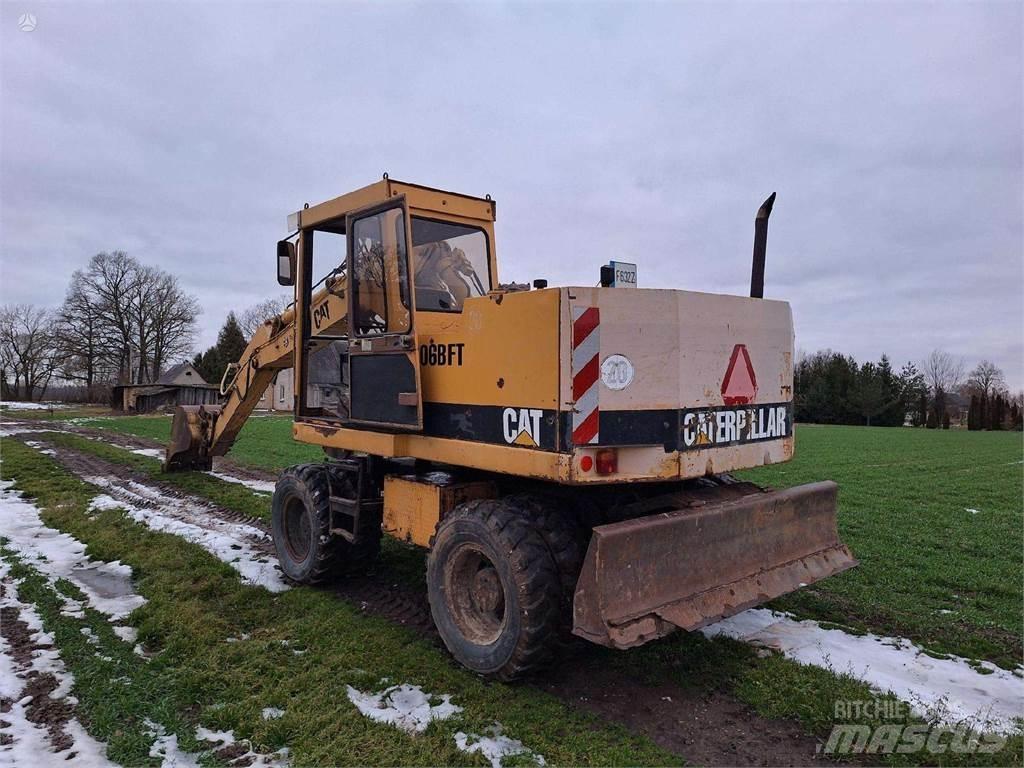 CAT 206 B FT Pásová rýpadla