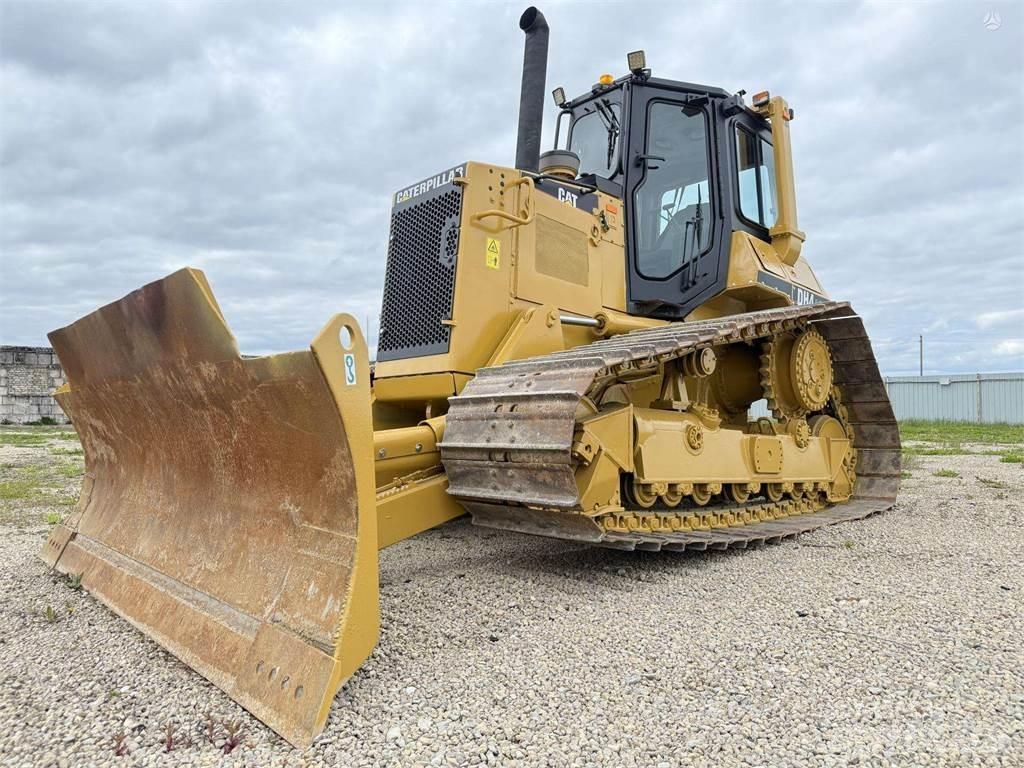 CAT D4H LGP Pásové dozery