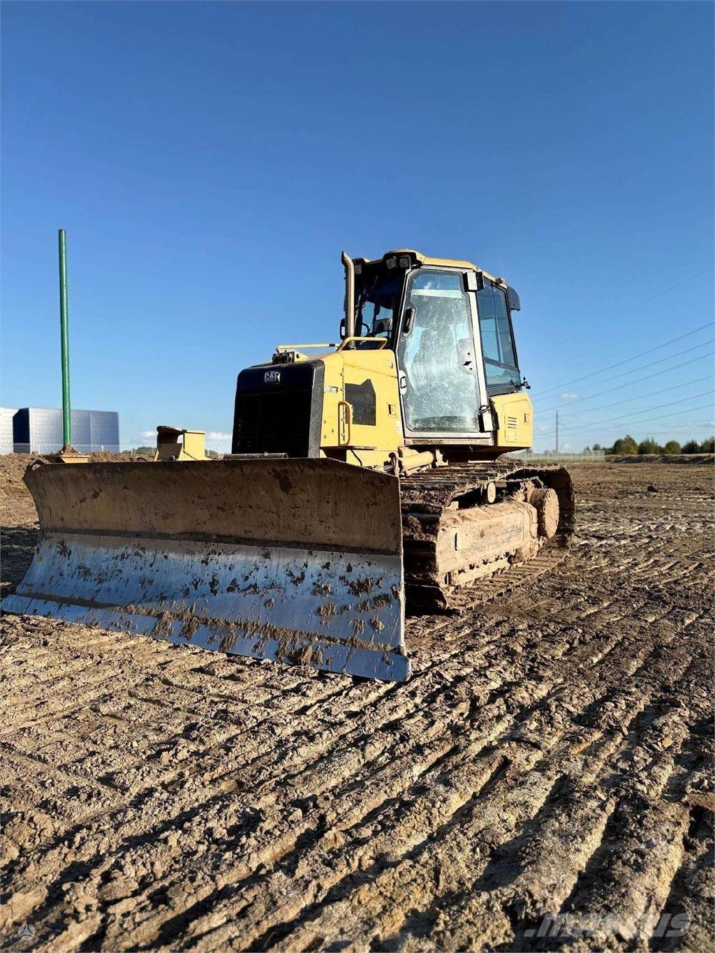 CAT D5 K Pásové dozery