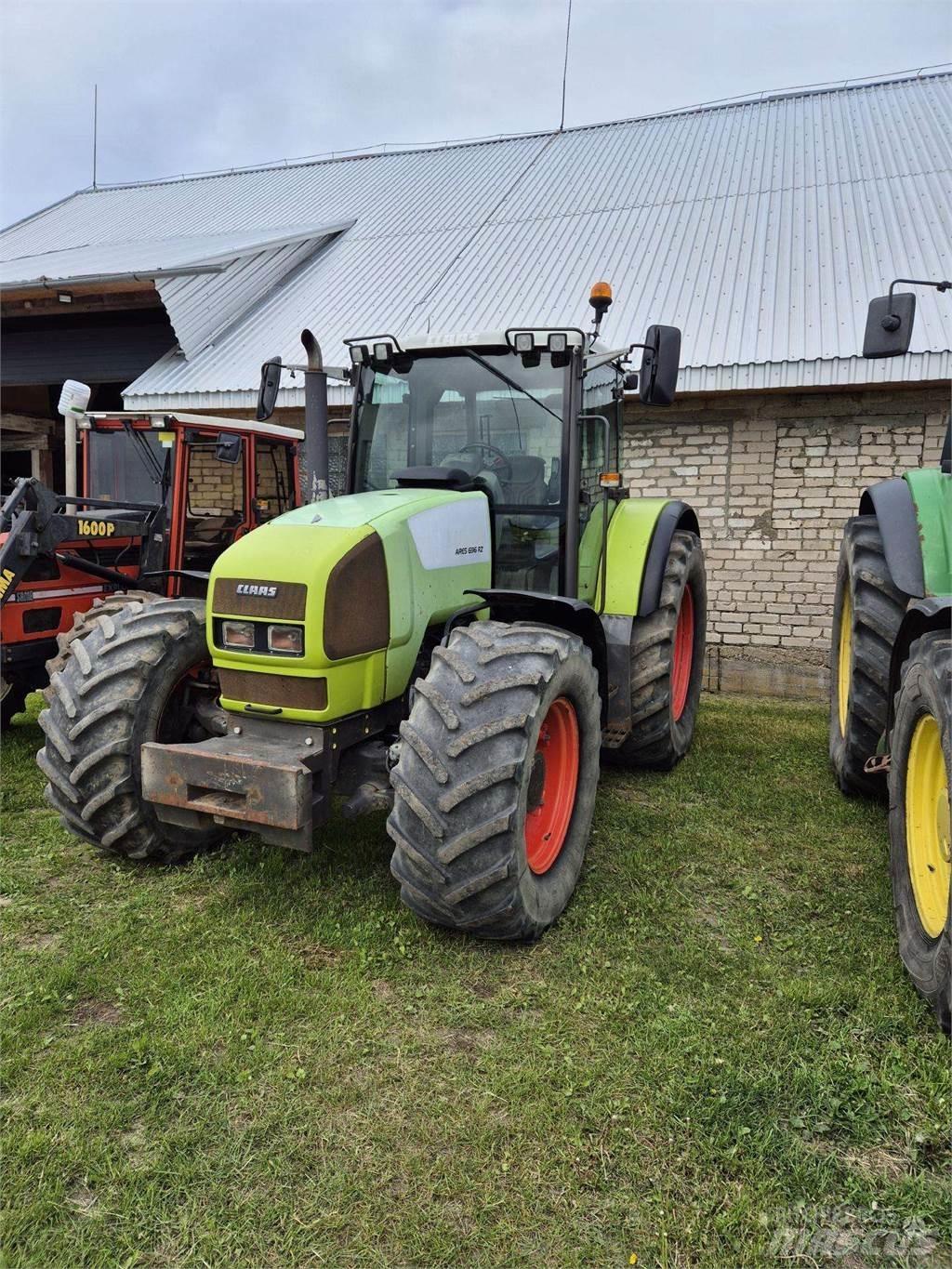 CLAAS ARES 696 RZ Traktory