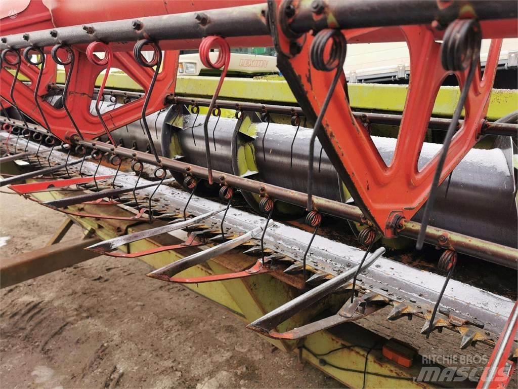 CLAAS Lexion 460 Sklízecí mlátičky
