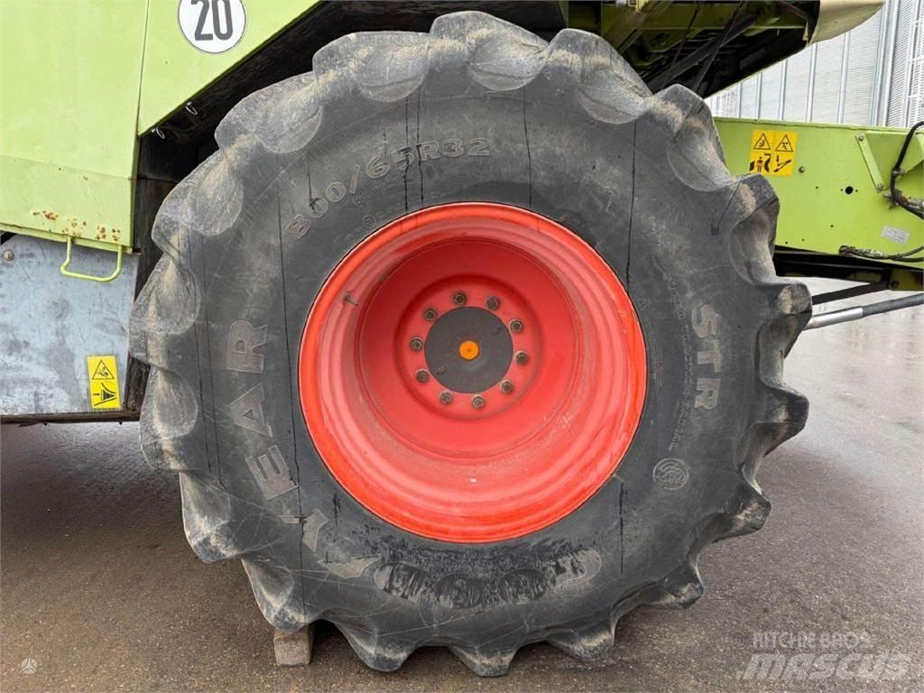 CLAAS LEXION 460 Sklízecí mlátičky