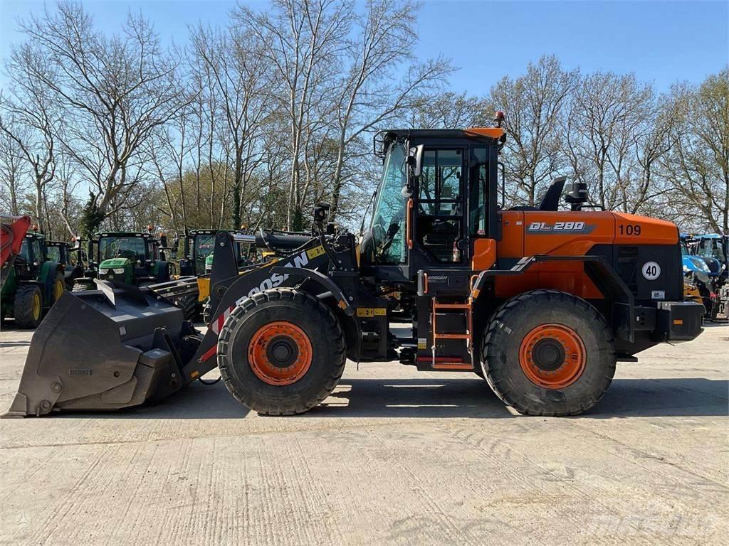 Doosan DL280 Kolové nakladače