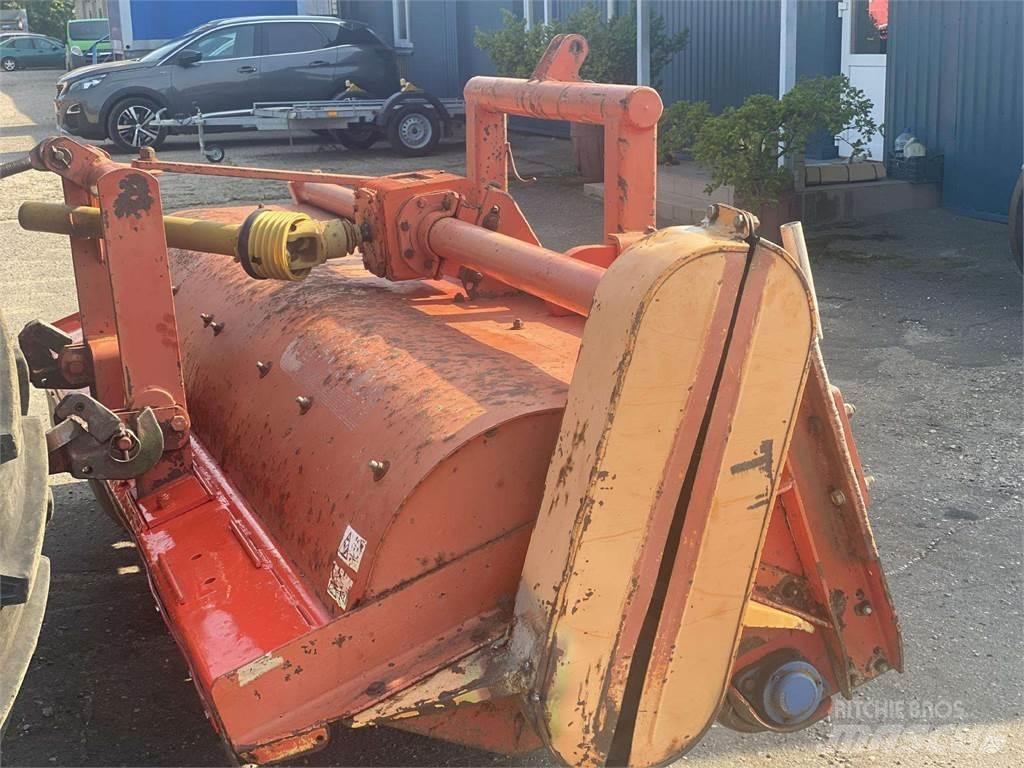 Dücker 300 Kondicionér žacího stroje