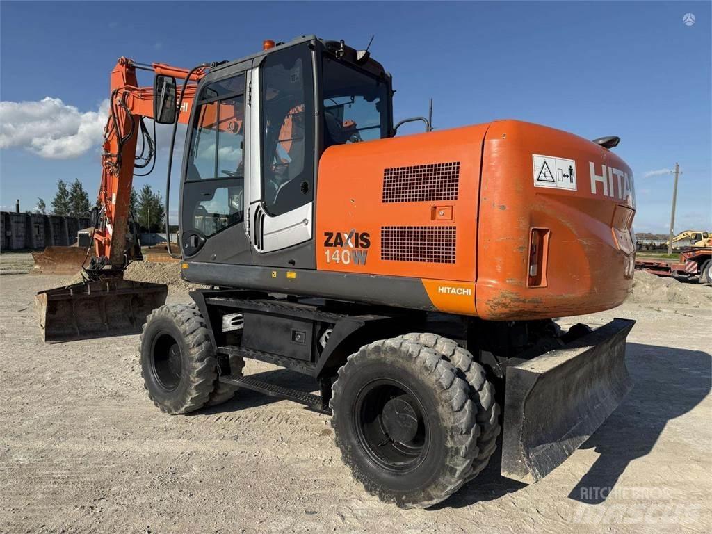 Hitachi ZX 140 W Kolová rýpadla