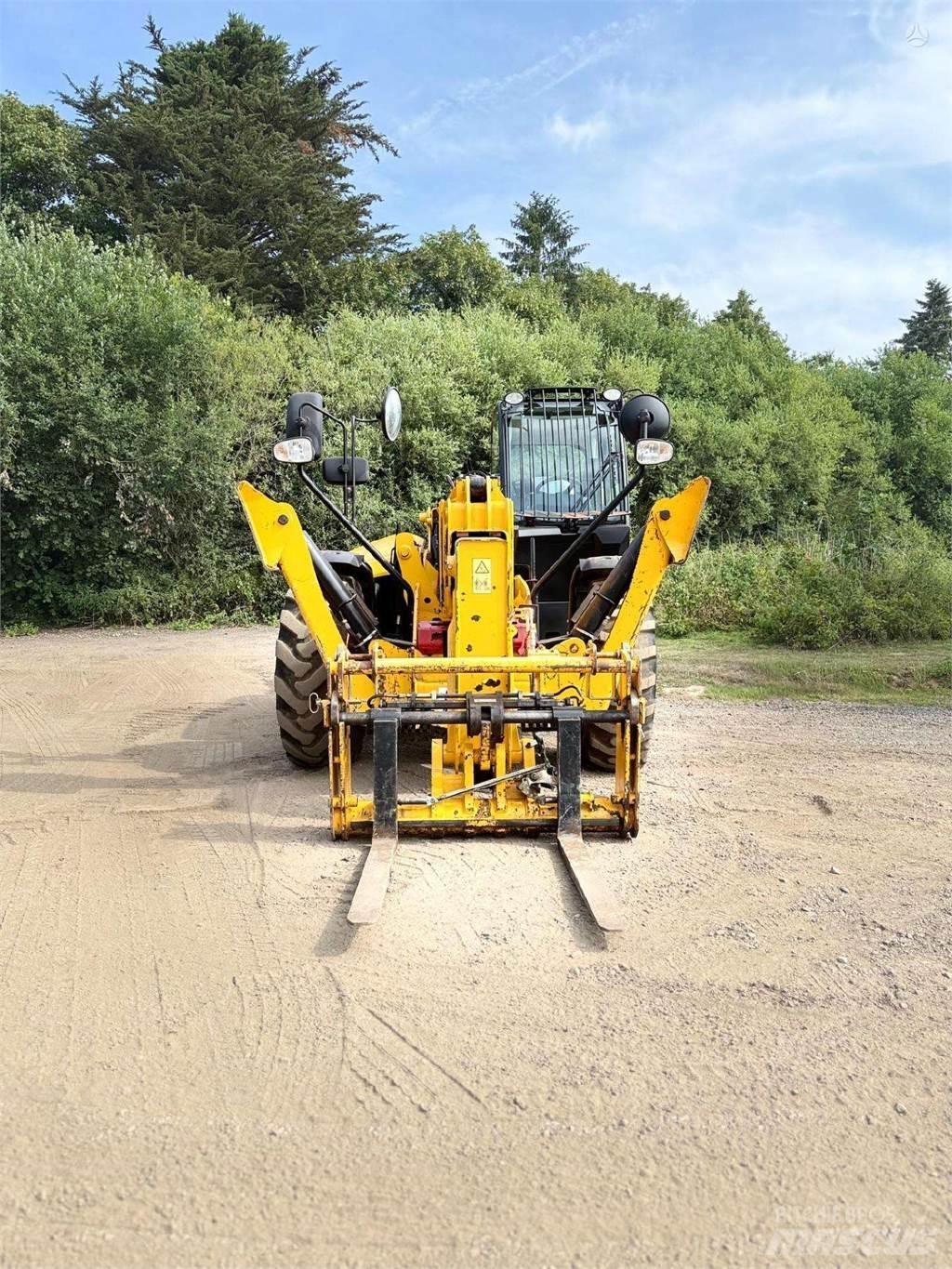 JCB 540-170 Teleskopické manipulátory