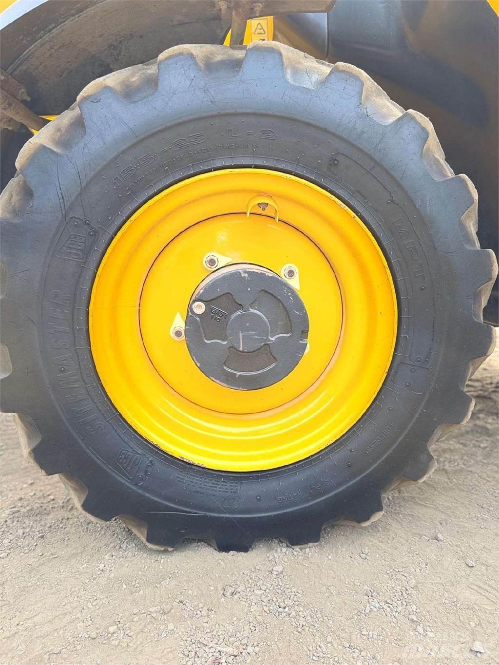 JCB 540-170 Teleskopické manipulátory