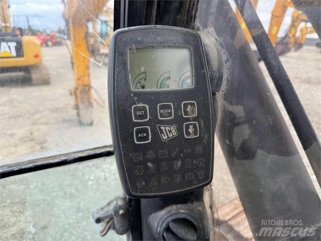 JCB JS 220 LC Pásová rýpadla