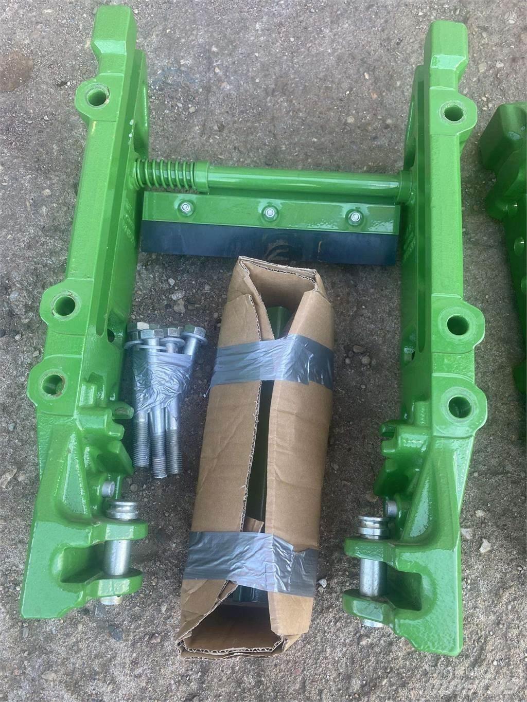 John Deere  Další