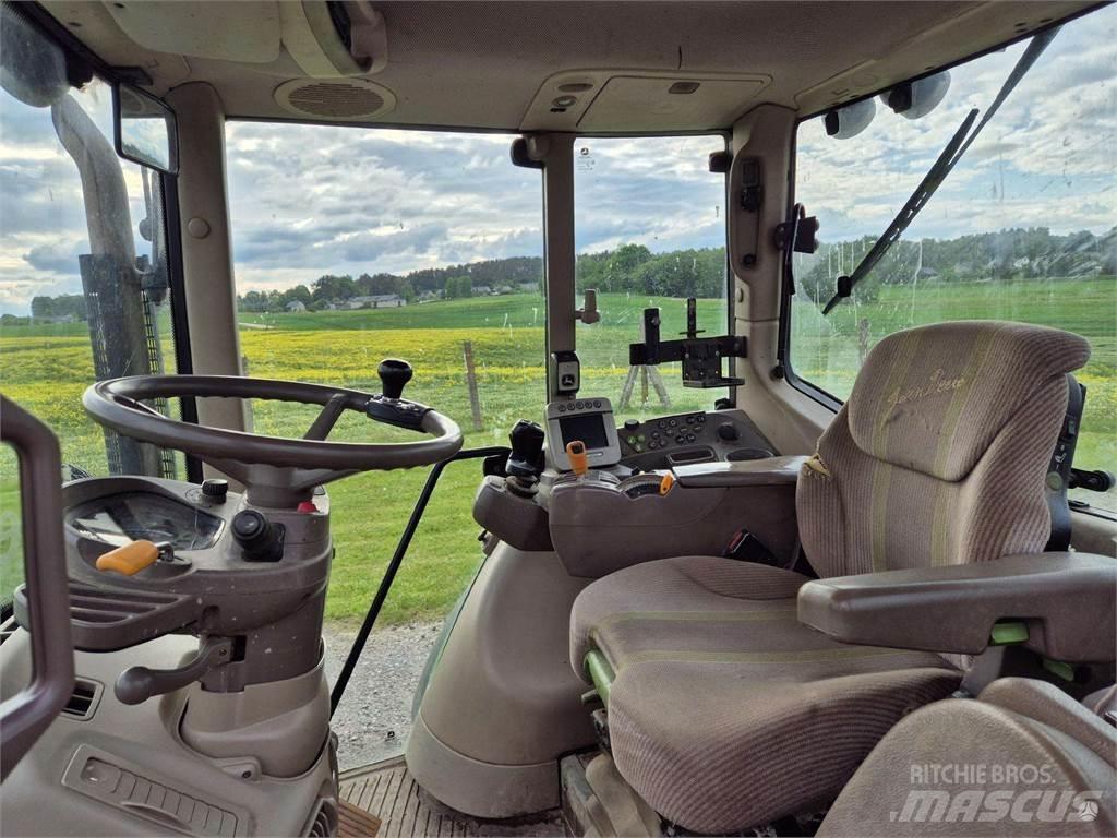 John Deere 7530 Traktory
