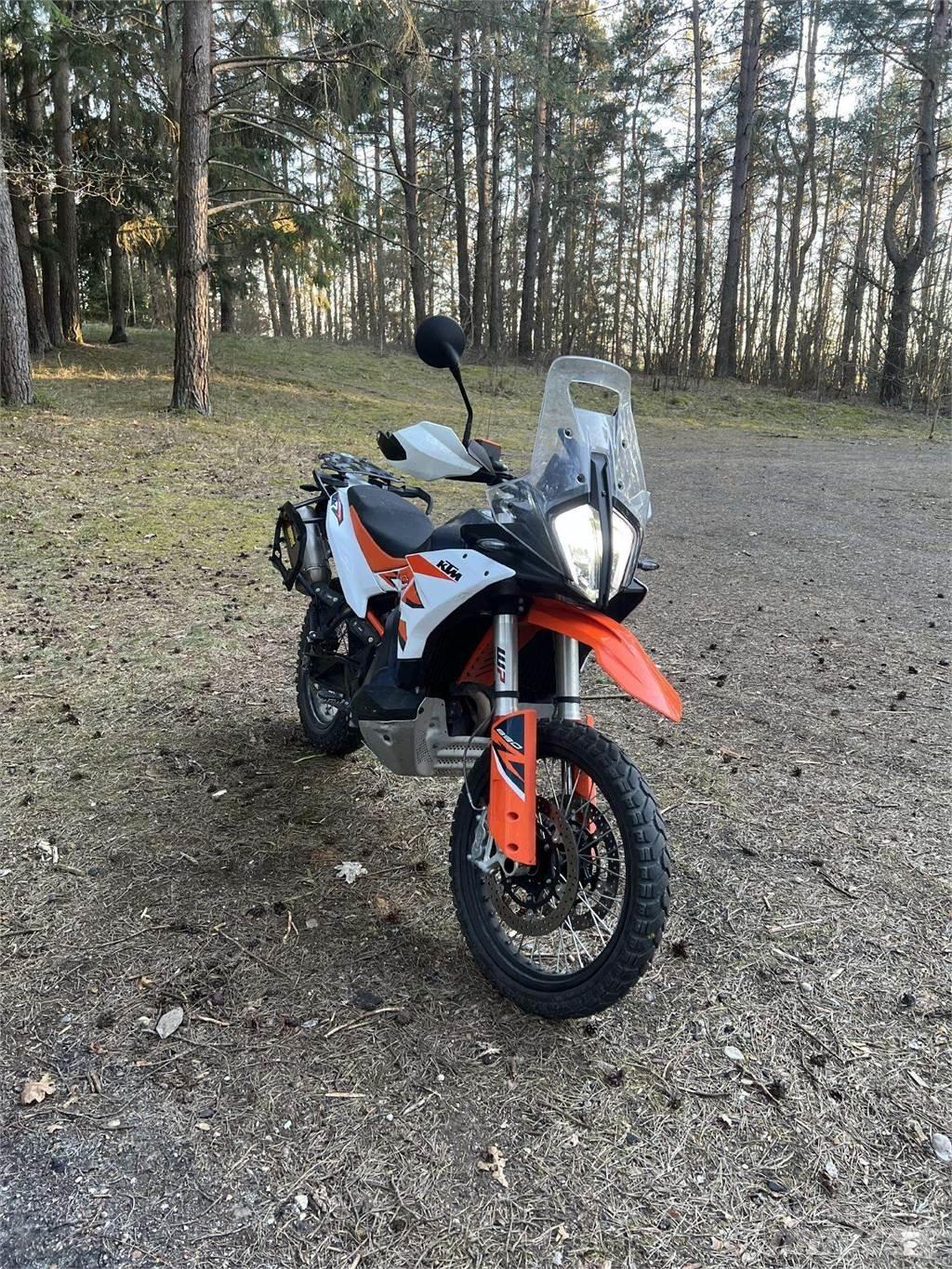 KTM  Terénní vozidla