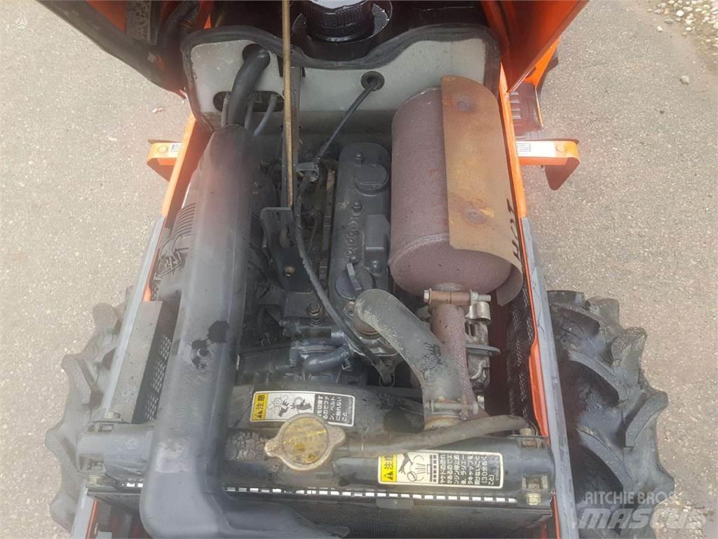 Kubota GB 18 Traktory