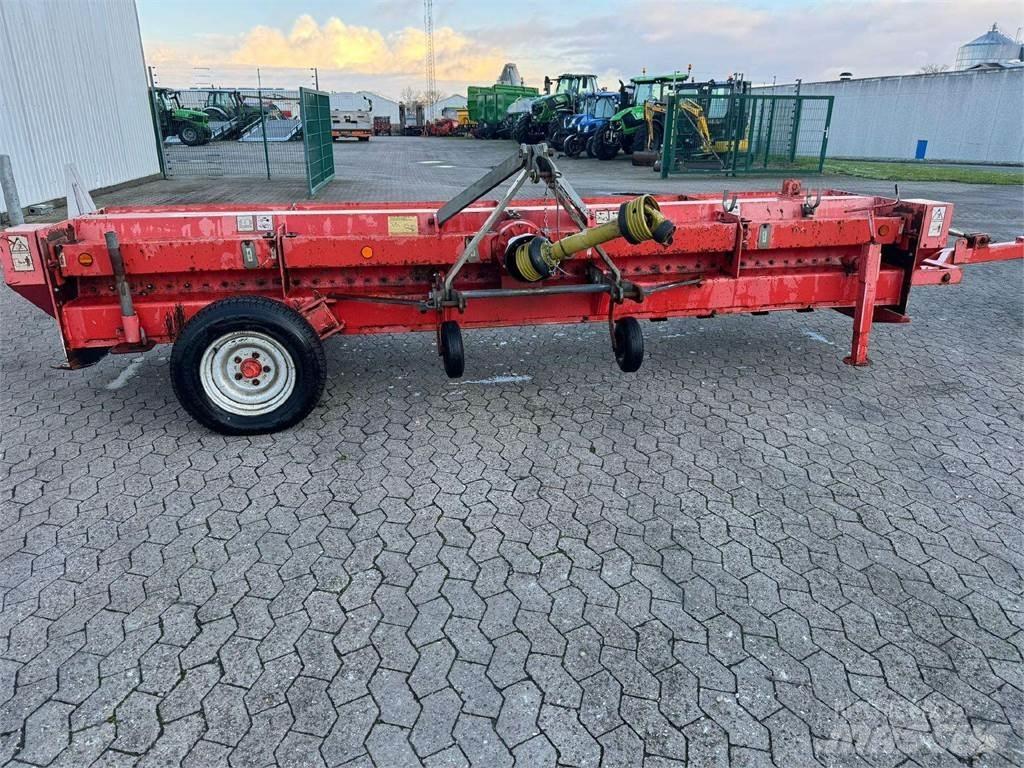 Kuhn BNG 450 Kondicionér žacího stroje