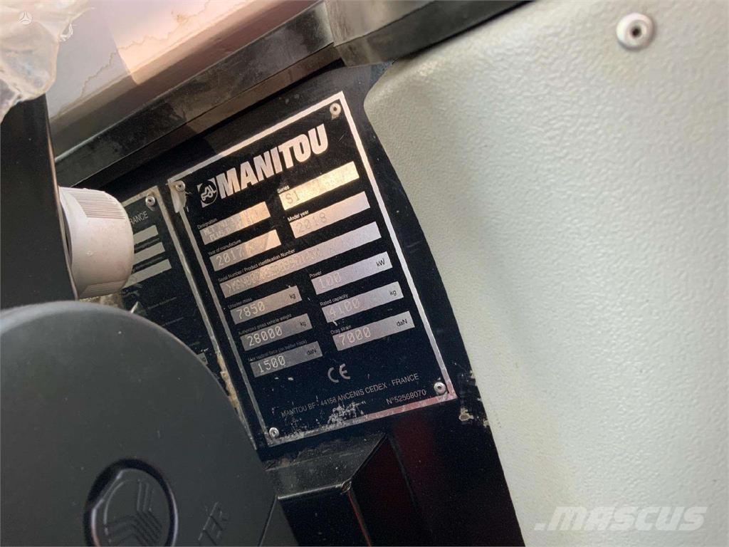 Manitou MLT741 Čelní nakladače a rypadla