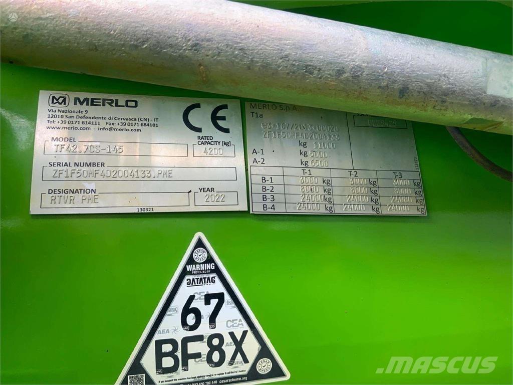 Merlo TF42.7 Čelní nakladače a rypadla