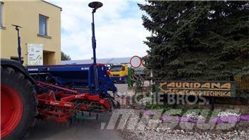 Nordsten NS3040 Mechanické secí stroje