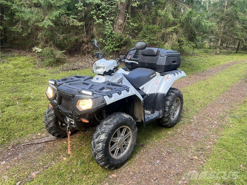Polaris  Terénní vozidla