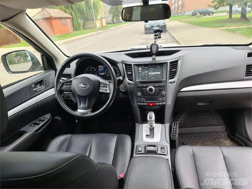 Subaru  Osobní vozy