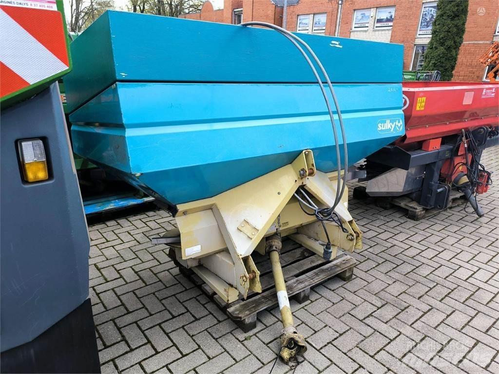Sulky DPX 1003 Rozmetadlo minerálních hnojiv